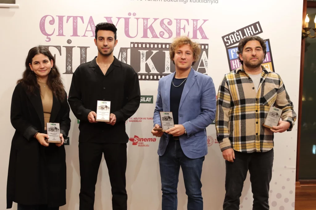 Yeşilay’ın ‘Sağlıklı Fikirler’ kısa filmleri ödüllendirildi